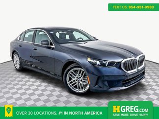Used 2025 BMW 530i image 1