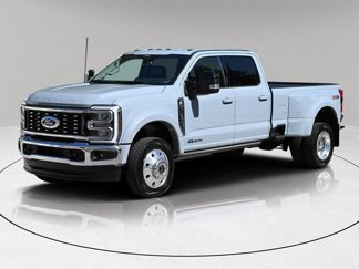 Used 2024 Ford F450 Lariat w/ FX4 Off-Road Package image 1