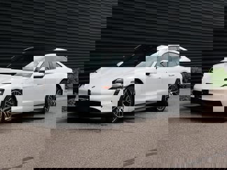 Certified 2022 Porsche Taycan image 1