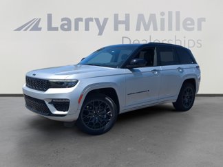 New 2025 Jeep Grand Cherokee Summit image 1