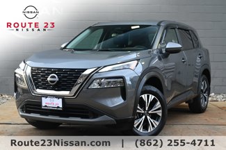 Certified 2022 Nissan Rogue SV image 1