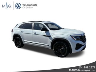 New 2025 Volkswagen Atlas Cross Sport SEL R-Line image 1