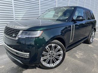 New 2025 Land Rover Range Rover SE image 1