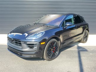 Certified 2024 Porsche Macan GTS image 1