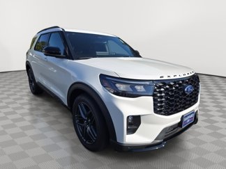 New 2025 Ford Explorer ST image 1
