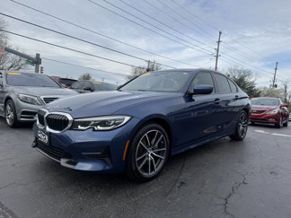 Used 2022 BMW 330i xDrive Sedan w/ Driving Assistance Package image 1