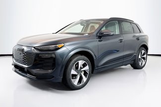 New 2025 Audi Q6 e-tron Premium Plus image 1