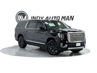 Used 2023 GMC Yukon XL Denali image 1