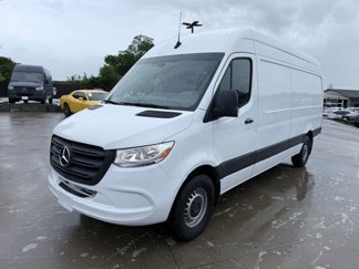 Used 2023 Mercedes-Benz Sprinter 2500 image 1