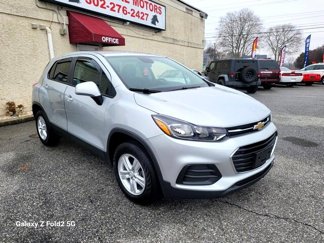 Used 2020 Chevrolet Trax LS w/ Tint and Cruise Package image 1