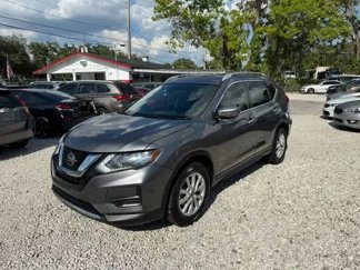 Used 2019 Nissan Rogue SV image 1