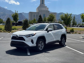 Used 2022 Toyota RAV4 XLE image 1