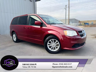 Used 2014 Dodge Grand Caravan SXT image 1