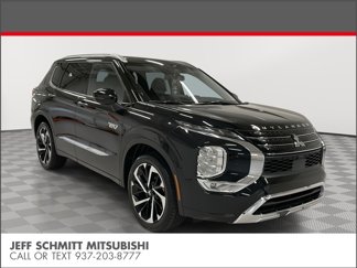 New 2025 Mitsubishi Outlander SEL image 1