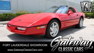 Used 1990 Chevrolet Corvette Coupe image 1