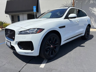 Used 2017 Jaguar F-PACE S image 1