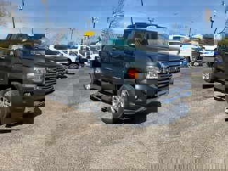 Used 2017 GMC Canyon SLT w/ Driver Alert Package image 1