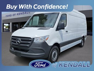 Used 2023 Mercedes-Benz Sprinter 2500 image 1