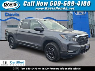 Certified 2025 Honda Ridgeline RTL+ image 1