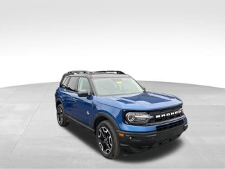 Used 2023 Ford Bronco Sport Outer Banks image 1