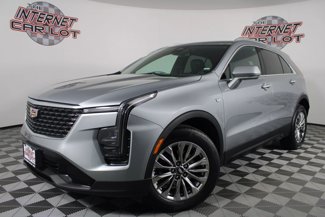Used 2024 Cadillac XT4 Premium Luxury image 1