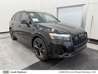 New 2025 Audi Q7 3.0T Prestige image 1