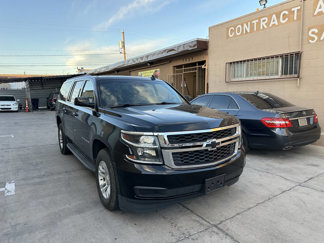 Used 2018 Chevrolet Suburban LT image 1