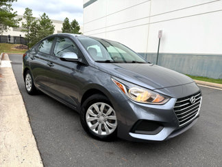 Used 2020 Hyundai Accent SE image 1