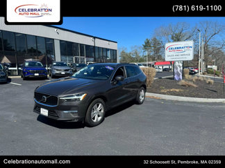 Used 2022 Volvo XC60 B5 Momentum image 1