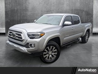 Used 2023 Toyota Tacoma Limited image 1