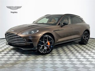Used 2025 Aston Martin DBX 707 image 1