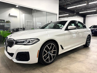 Used 2023 BMW 540i xDrive w/ M Sport Package image 1