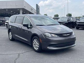 Used 2023 Chrysler Voyager LX image 1