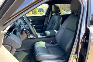 New 2026 Land Rover Range Rover Velar Dynamic SE image 1