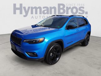 Used 2023 Jeep Cherokee Altitude Lux w/ Lux Elite Package image 1