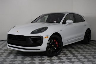 New 2026 Porsche Macan GTS image 1