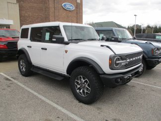 New 2025 Ford Bronco Badlands image 1
