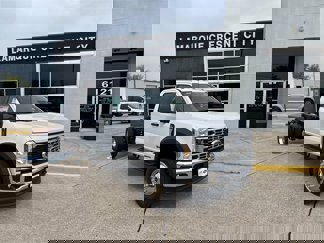 New 2025 Ford F550 4x4 SuperCab Super Duty image 1