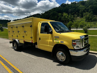 Used 2021 Ford E-450 and Econoline 450 Super Duty image 1