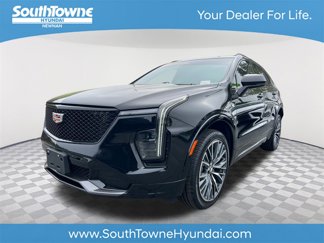 Used 2024 Cadillac XT4 Sport image 1