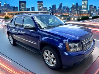 Used 2010 Chevrolet Avalanche LTZ image 1