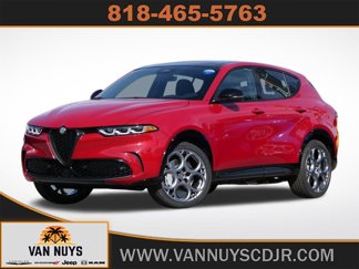 New 2025 Alfa Romeo Tonale w/ Premium Package image 1