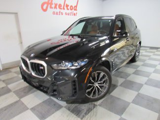 Used 2025 BMW X5 M60i w/ Climate Comfort Package image 1