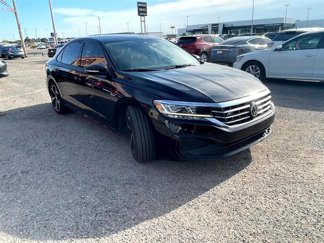 Used 2020 Volkswagen Passat 2.0T R-Line image 1