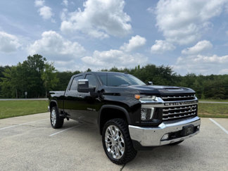 Used 2022 Chevrolet Silverado 2500 LTZ w/ LTZ Convenience Package image 1