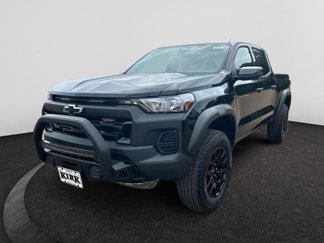 New 2025 Chevrolet Colorado Trail Boss w/ Off-Road Front Bumper Package image 1