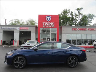 Used 2024 Nissan Altima 2.5 SR image 1