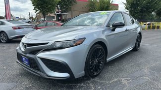 Used 2021 Toyota Camry SE image 1