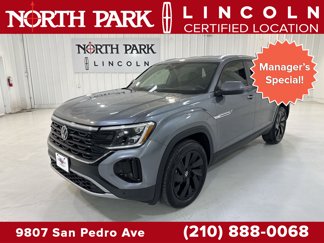 Used 2024 Volkswagen Atlas Cross Sport SE image 1