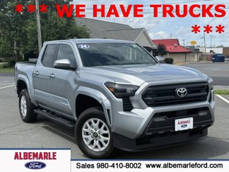Used 2024 Toyota Tacoma SR5 image 1